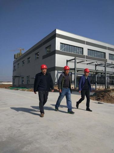 銅煤公司十一項(xiàng)目部產(chǎn)值過(guò)億為“雙特百億”目標(biāo)再做貢獻(xiàn)