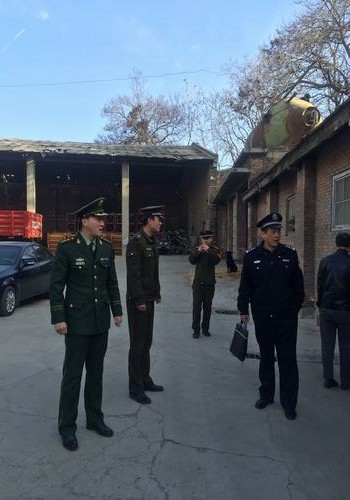銅川市建樂分局到設備租賃中心進行消防安全檢查