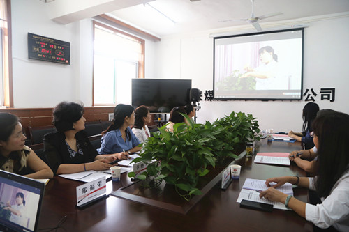 省總工會“母嬰關愛室”互檢組蒞臨陜煤建設 機電安裝公司調研指導