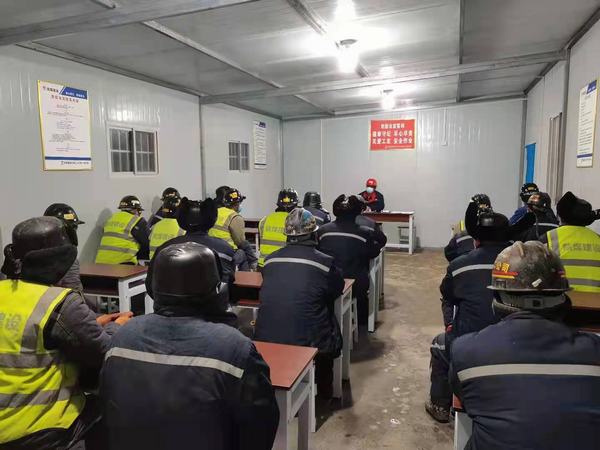 陜煤建設(shè)礦建二公司：三個“突出”加速人才隊伍建設(shè)