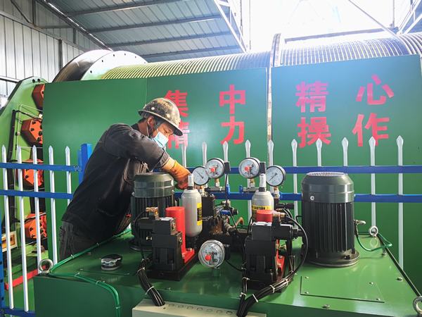 陜煤建設(shè)礦建二公司：黨建引領(lǐng)激活“強(qiáng)引擎”穩(wěn)步發(fā)展共畫“同心圓”