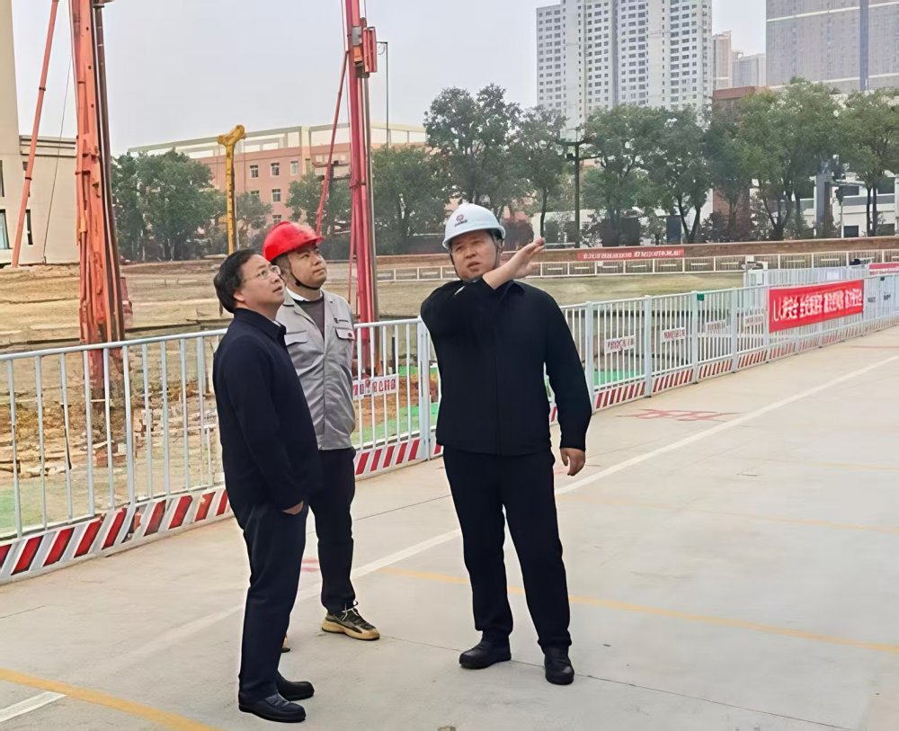 銅川市副市長陳浩蒞臨陜煤建設銅煤公司銅川云谷市集項目視察指導工作