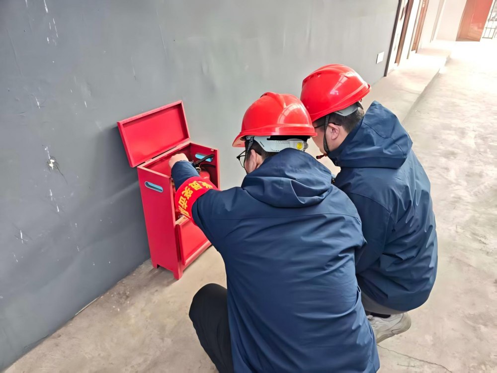 陜煤建設韓城分公司張家峁項目部：寒礪匠心筑防線 三防攻堅保冬安