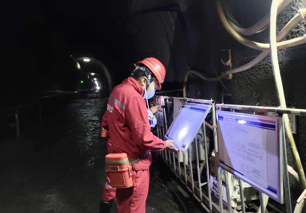 陜煤建設礦建二公司：念好“宣、整、嚴”三字經 護航安全生產