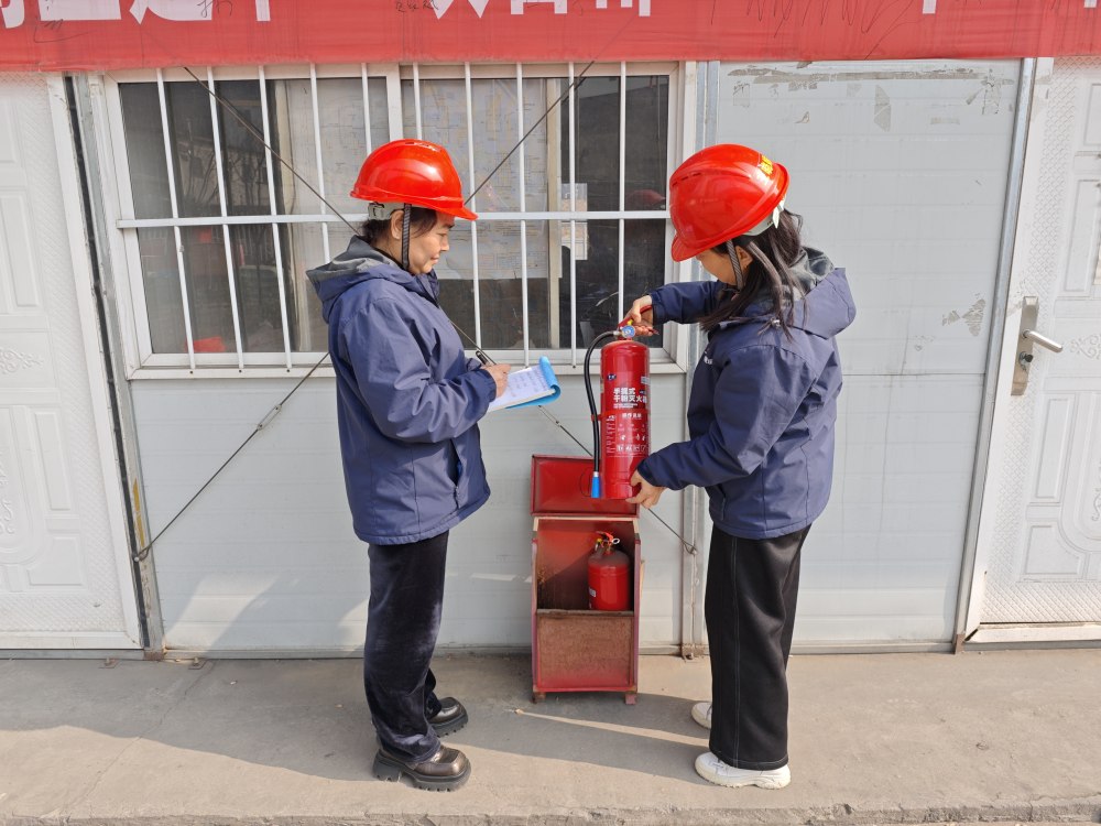 工地綻芳華，她們了不起！