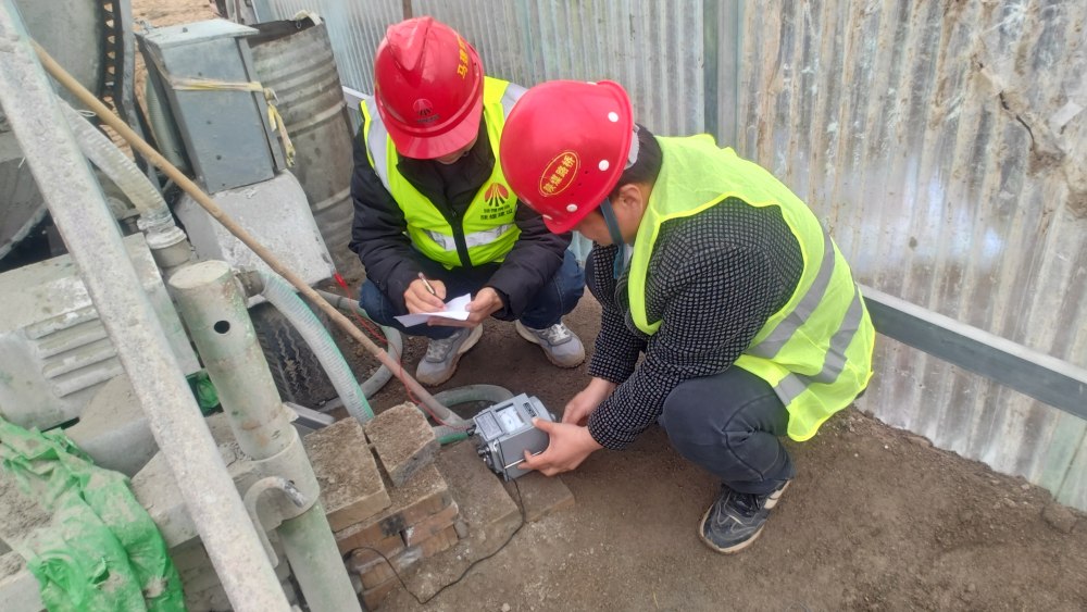 陜煤建設路橋分公司彬長項目部開展春季電氣預防性試驗，筑牢安全防線