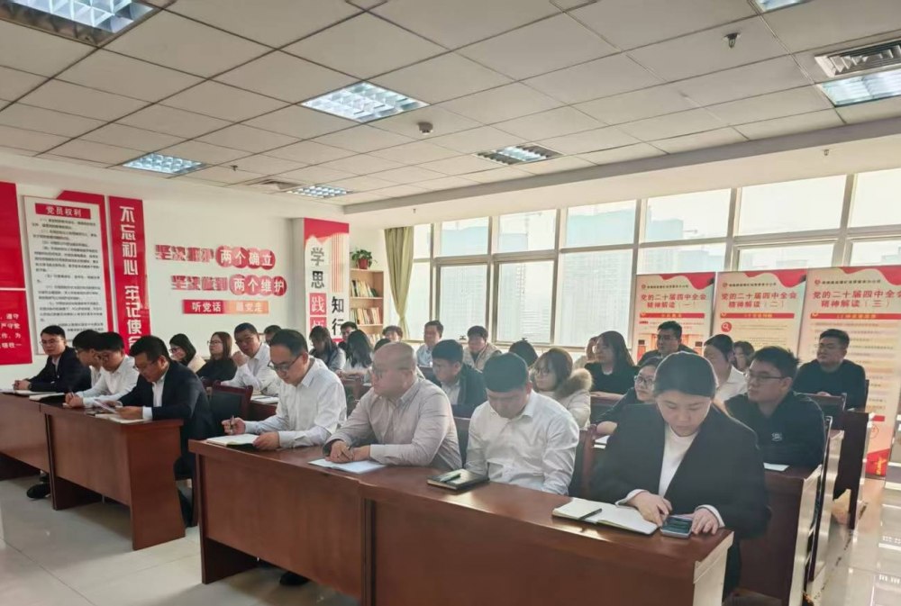 陜煤建設煤礦運營服務分公司：借兩會春風 抬奮進龍頭