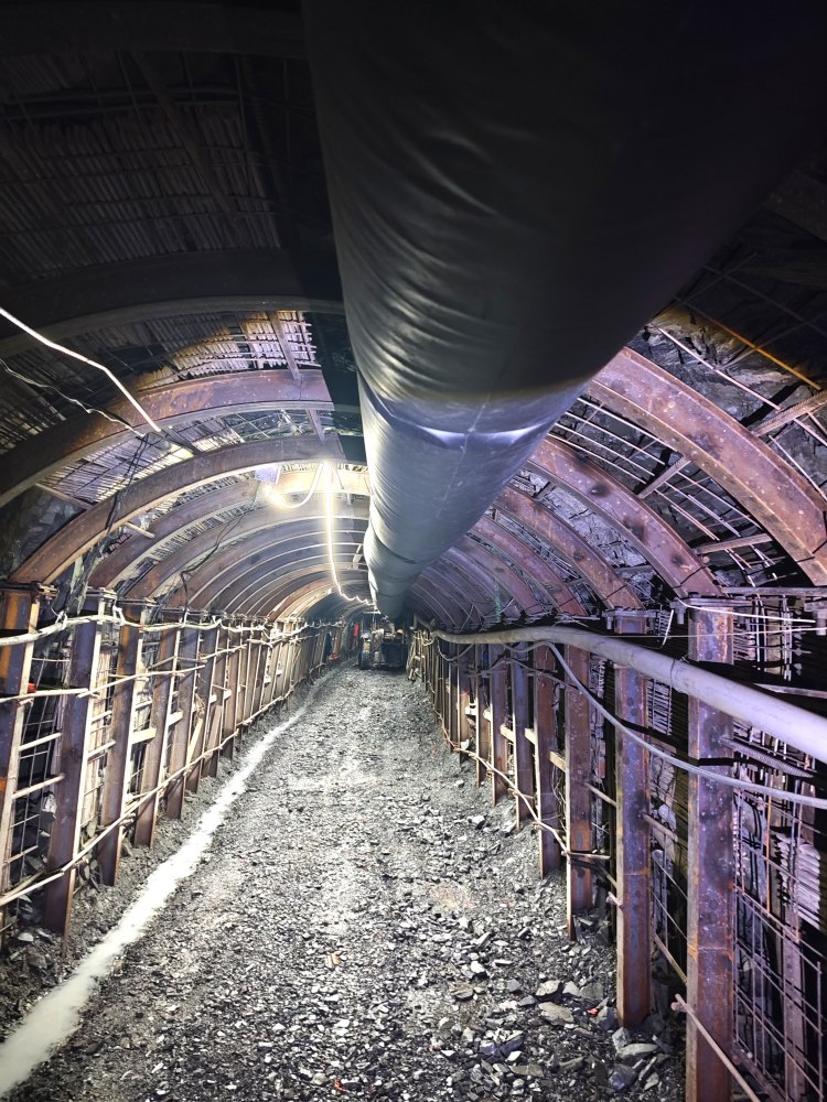 攻堅克難保安全 實干篤行促發展