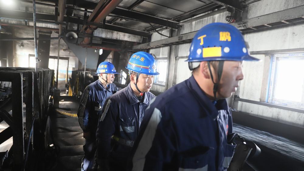 陜煤建設(shè)洗選煤運(yùn)營公司紅柳林洗煤廠項目部：多措并舉 筑牢風(fēng)季防風(fēng)防火安全防線