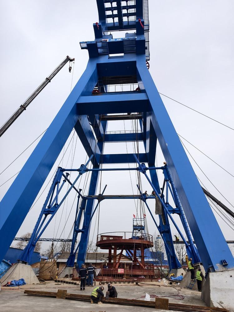 陜煤建設礦建二公司：創新工藝 永久井架套臨時鑿井井架施工提效保安全