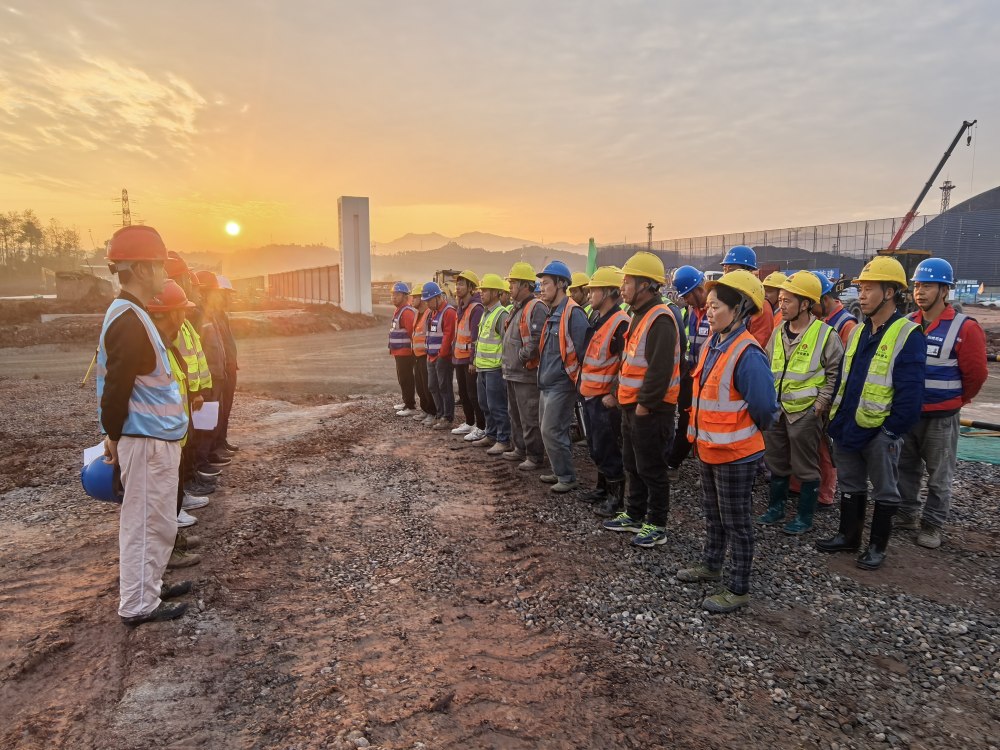 陜煤建設(shè)銅煤公司扎實開展重大事故隱患判定標(biāo)準(zhǔn)學(xué)習(xí)運(yùn)用活動