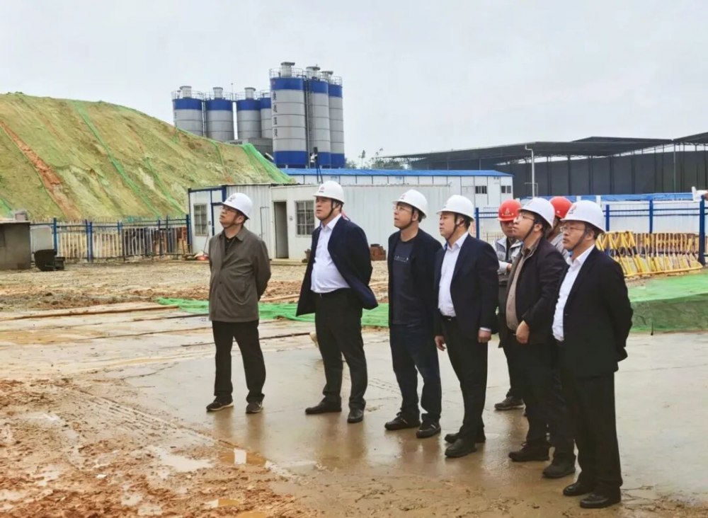 趙敬凱一行深入汨羅電廠項目檢查指導工作